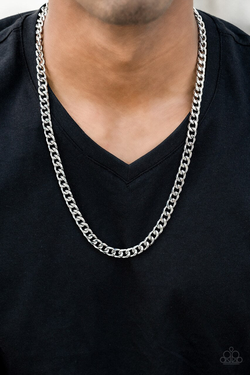Paparazzi Necklace ~ The Game CHAIN-ger