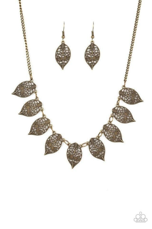 Paparazzi Necklace ~ Leafy Lagoon - Brass