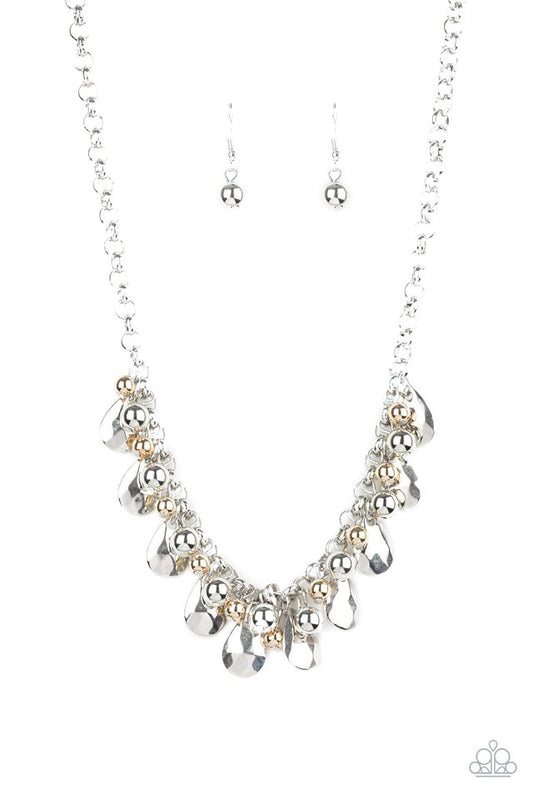Paparazzi Necklace ~ Stage Stunner - Silver
