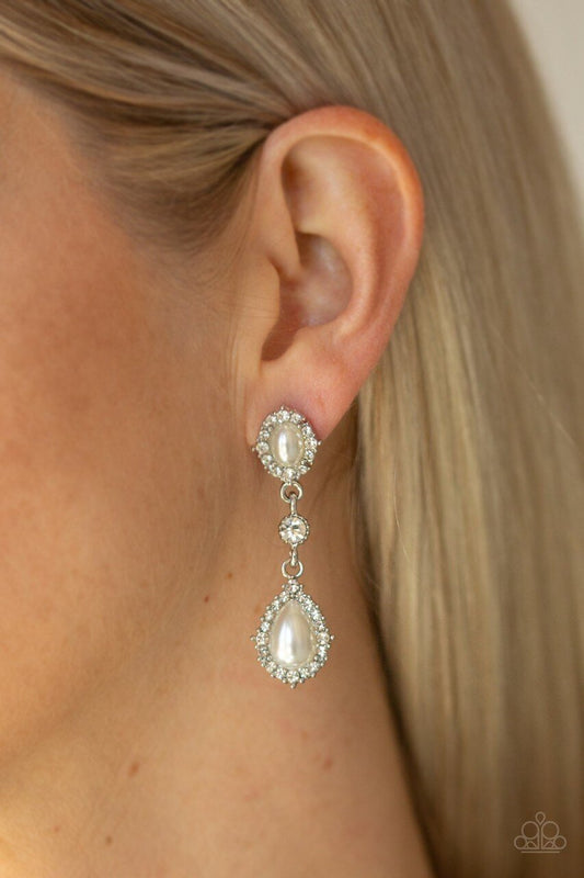 Paparazzi Earring ~ All-Glowing - White