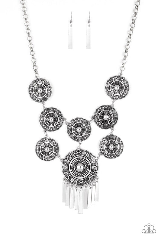 Paparazzi Necklace ~ Modern Medalist