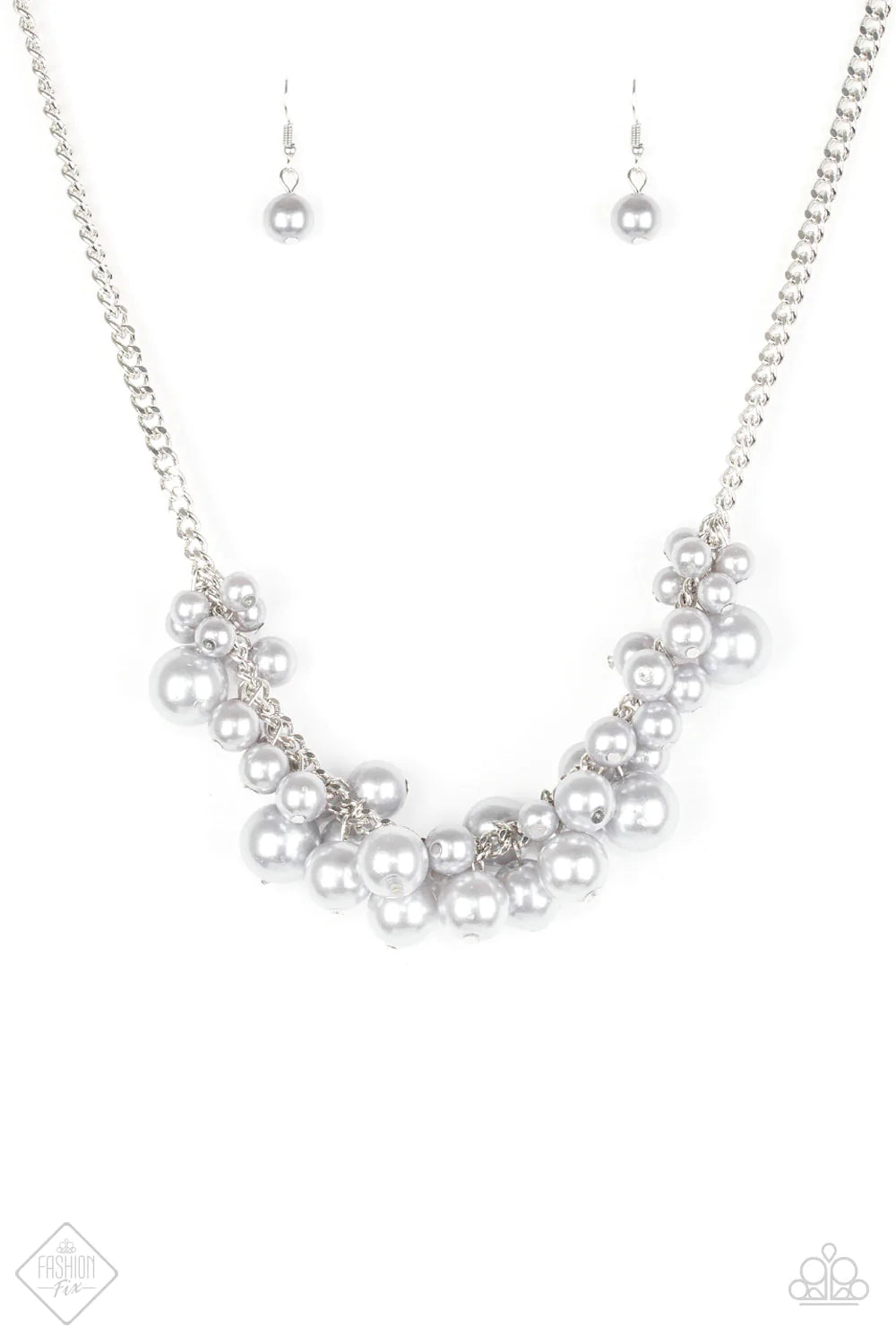 Paparazzi Necklace ~ Glam Queen  - Silver