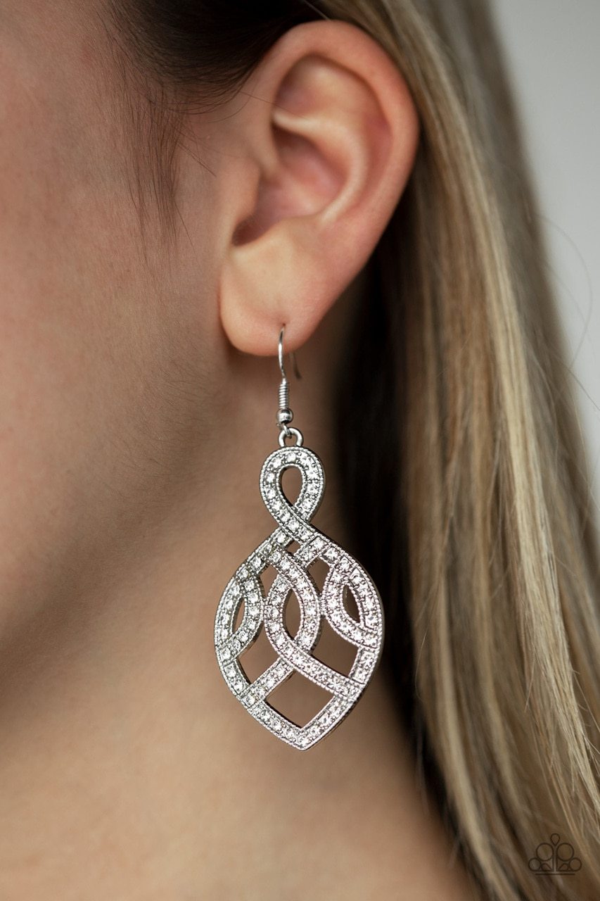 Paparazzi Earring ~ A Grand Statement - White