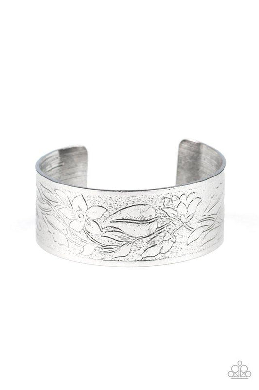 Paparazzi Bracelet ~ Garden Variety - Silver
